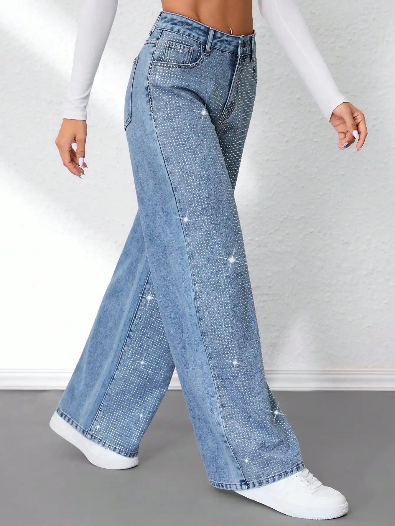 Jeans oversize con brillos